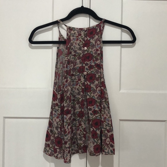 Tank - Picture 2 of 3